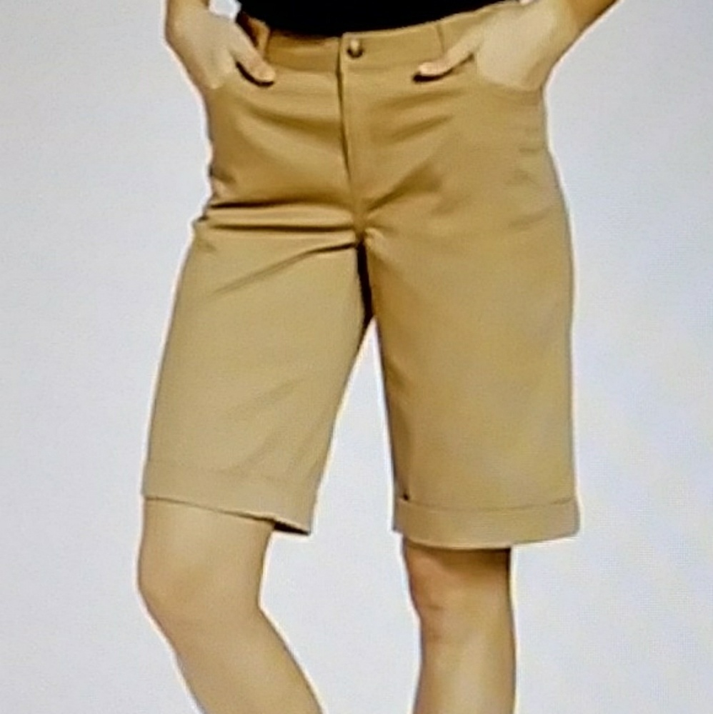 Plus-Size Stretch Jean Short